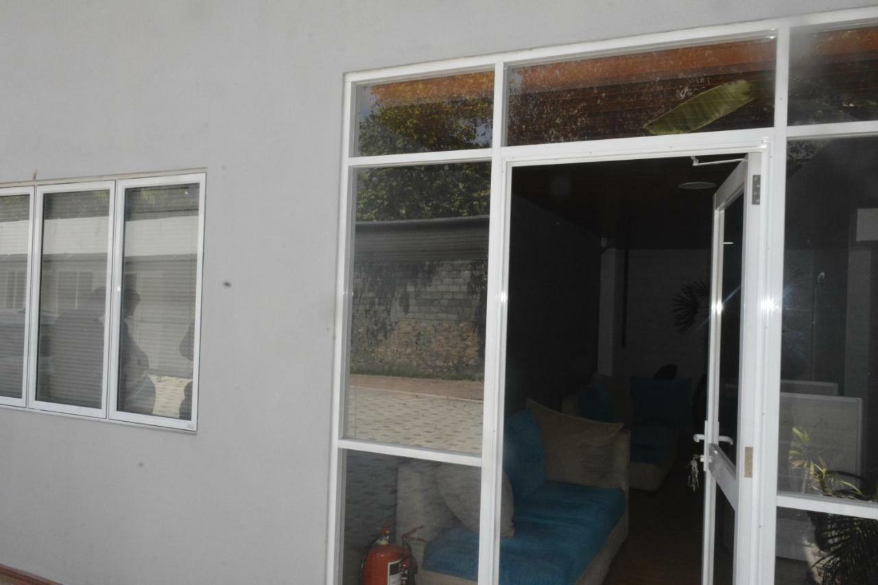 Fox Villa Wattala Exterior foto